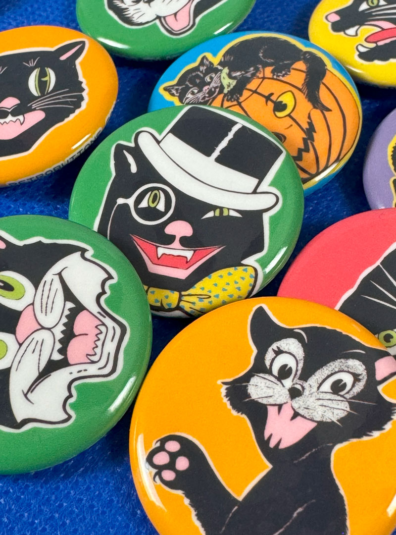 Assortment of retro style Halloween cat pins